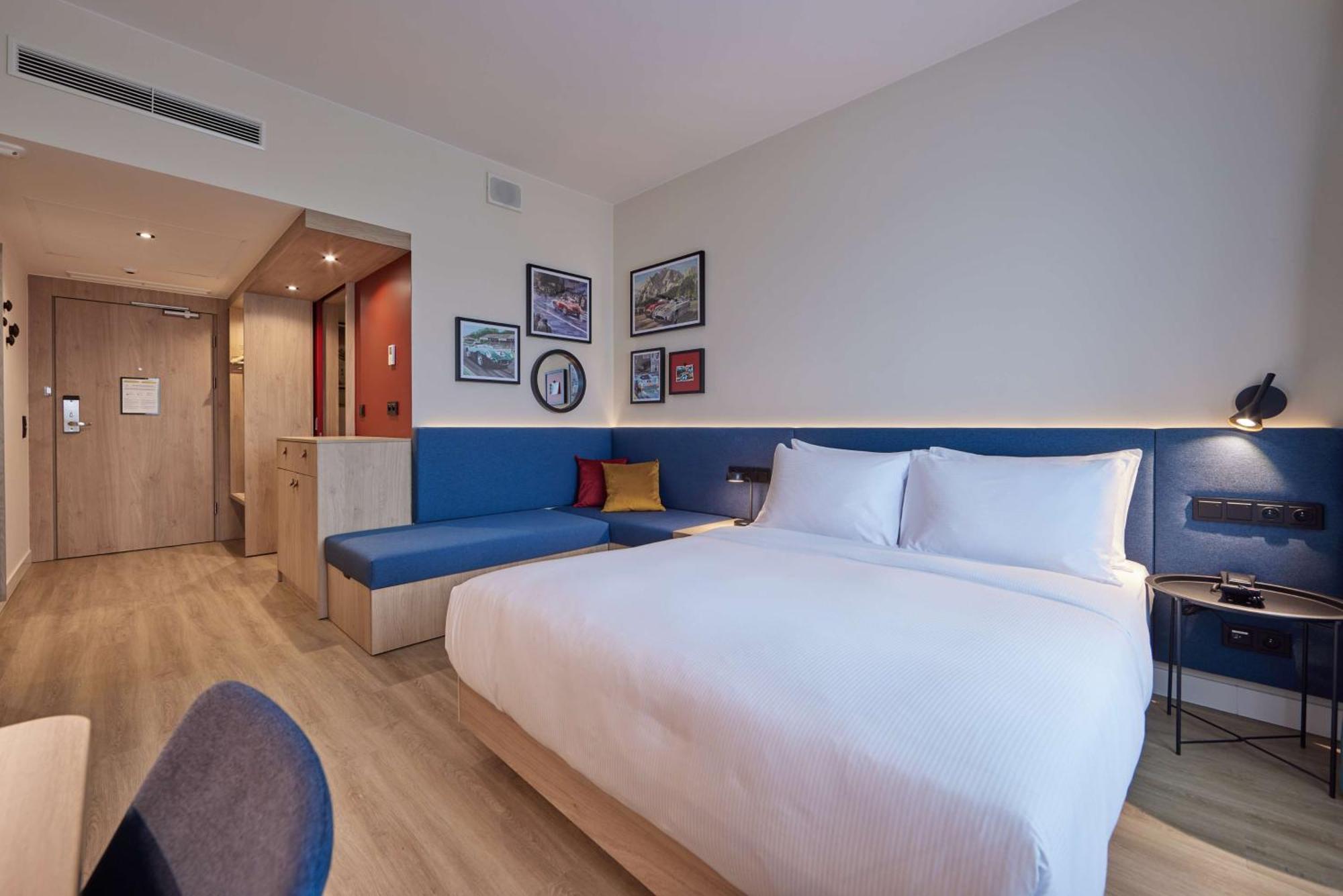 Hampton By Hilton Poznan Swarzedz Hotel Kültér fotó
