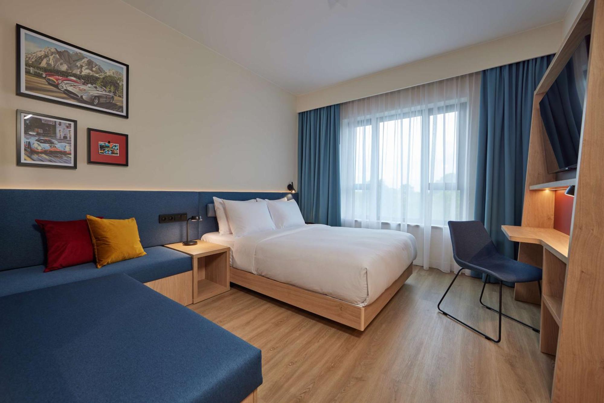 Hampton By Hilton Poznan Swarzedz Hotel Kültér fotó